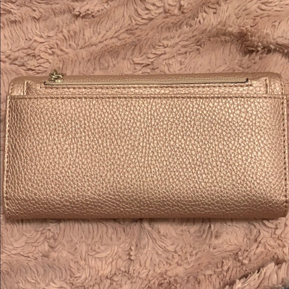 Guess wallet - Picture 2 of 3